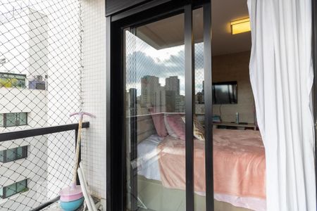 Apartamento à venda com 373m², 4 quartos e 4 vagasVaranda da Suíte 2