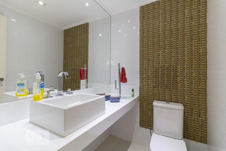 Apartamento à venda com 373m², 4 quartos e 4 vagasLavabo 