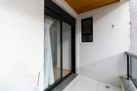 Apartamento à venda com 373m², 4 quartos e 4 vagasVaranda da Suíte 1