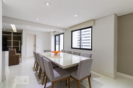 Apartamento à venda com 373m², 4 quartos e 4 vagasCopa