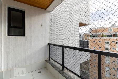 Apartamento à venda com 373m², 4 quartos e 4 vagasVaranda da Suíte 1