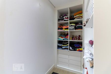 Apartamento à venda com 373m², 4 quartos e 4 vagasCloset 