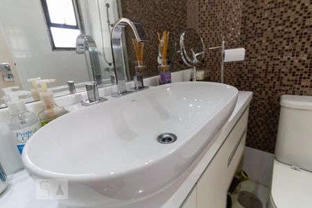 Apartamento à venda com 373m², 4 quartos e 4 vagasBanheiro da Suíte