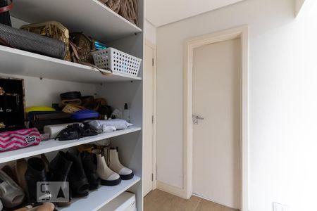 Apartamento à venda com 373m², 4 quartos e 4 vagasCloset 