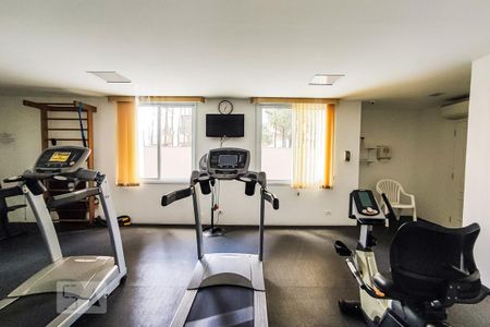 Apartamento à venda com 200m², 4 quartos e 3 vagasÁrea Comum - Academia