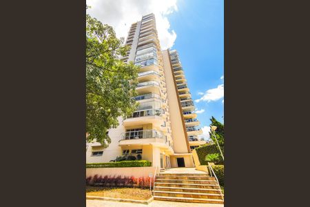 Apartamento à venda com 200m², 4 quartos e 3 vagasFachada