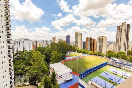 Apartamento à venda com 200m², 4 quartos e 3 vagasVista Suíte 2