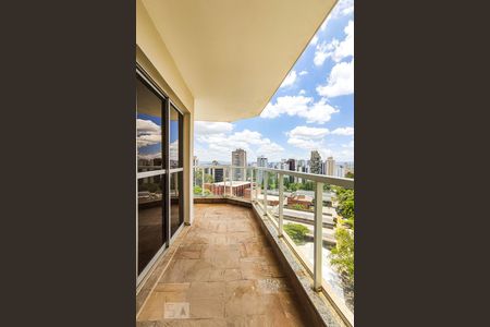 Varanda de apartamento à venda com 4 quartos, 200m² em Vila Andrade, São Paulo