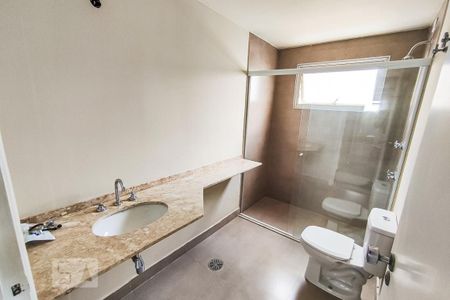 Apartamento à venda com 200m², 4 quartos e 3 vagasBanheiro Suíte 2