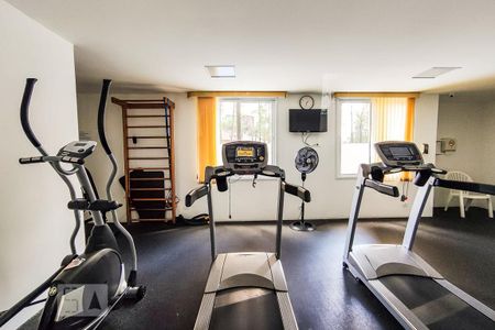 Apartamento à venda com 200m², 4 quartos e 3 vagasÁrea Comum - Academia