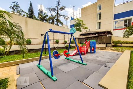 Apartamento à venda com 200m², 4 quartos e 3 vagasÁrea Comum - Playground