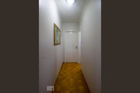 Corredor de apartamento à venda com 3 quartos, 98m² em Menino Deus, Porto Alegre