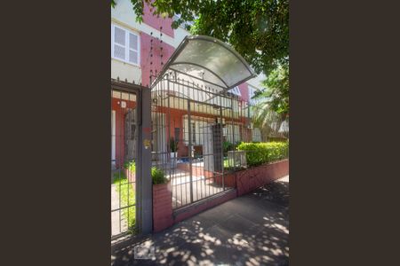 Apartamento à venda com 98m², 3 quartos e 1 vaga Apartamento à venda com 98m², 3 quartos e 1 vagaFachada