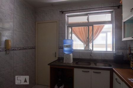 Apartamento à venda com 98m², 3 quartos e 1 vaga Apartamento à venda com 98m², 3 quartos e 1 vagaCozinha