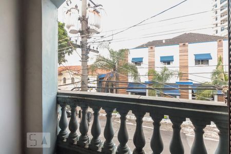 Casa à venda com 200m², 4 quartos e 3 vagas Casa à venda com 200m², 4 quartos e 3 vagasVaranda Quarto 2