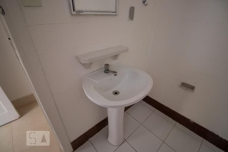 Casa para alugar com 100m², 2 quartos e sem vagaBanheiro