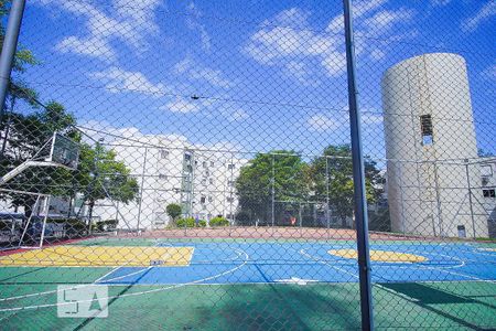QUADRA ESPORTIVA de apartamento à venda com 1 quarto, 41m² em Jardim Itu, Porto Alegre