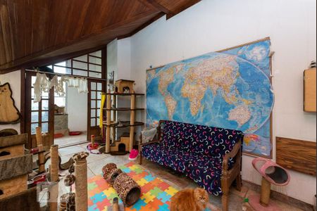 Casa à venda com 525m², 4 quartos e 8 vagas Casa à venda com 525m², 4 quartos e 8 vagasSala