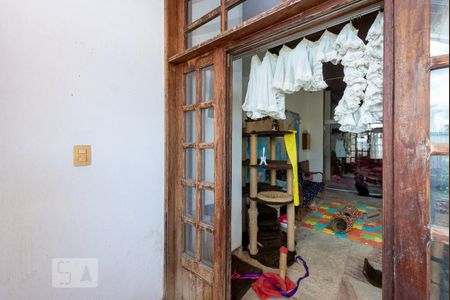 Casa à venda com 525m², 4 quartos e 8 vagas Casa à venda com 525m², 4 quartos e 8 vagasBalcão Sala