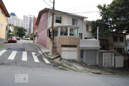 Casa à venda com 120m², 2 quartos e 1 vagaFachada