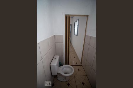 Banheiro de casa para alugar com 1 quarto, 40m² em Quinta da Paineira, São Paulo