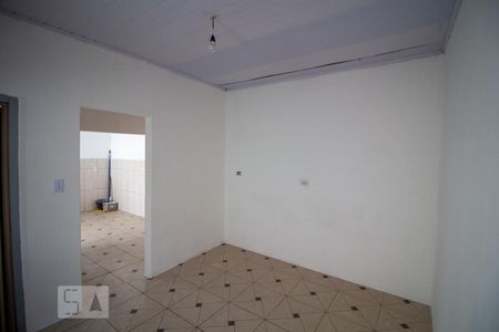 Sala de Estar de casa para alugar com 1 quarto, 40m² em Quinta da Paineira, São Paulo