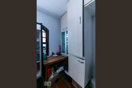 Casa à venda com 290m², 3 quartos e 2 vagasQuarto de Serviço