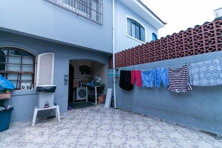 Casa à venda com 290m², 3 quartos e 2 vagasQuintal