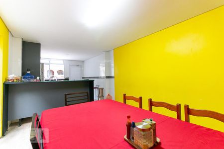 Casa à venda com 290m², 3 quartos e 2 vagasCozinha