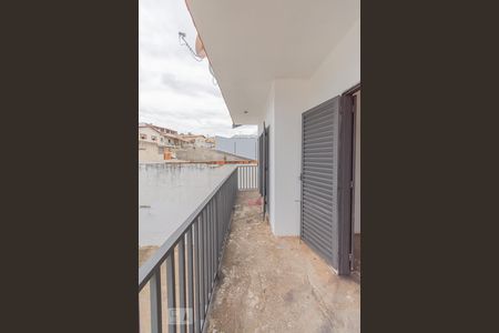Casa à venda com 240m², 4 quartos e 5 vagasvaranda