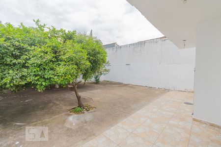 Casa à venda com 240m², 4 quartos e 5 vagasQuintal