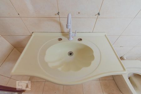 Casa à venda com 240m², 4 quartos e 5 vagasBanheiro Social