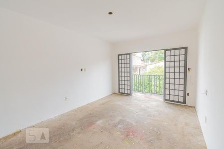 Casa à venda com 240m², 4 quartos e 5 vagasQuarto 3 - Suíte