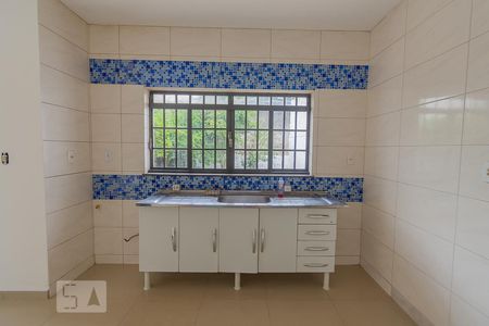 Casa à venda com 240m², 4 quartos e 5 vagasCozinha - Armários