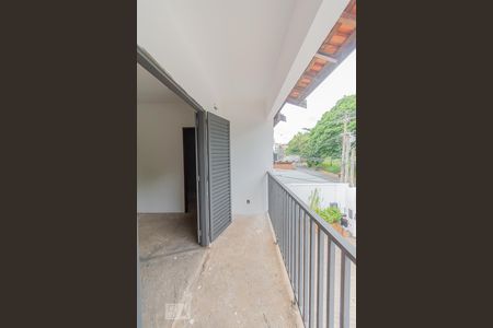 Casa à venda com 240m², 4 quartos e 5 vagasvaranda