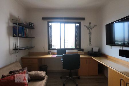 Apartamento à venda com 170m², 4 quartos e 3 vagasQuarto