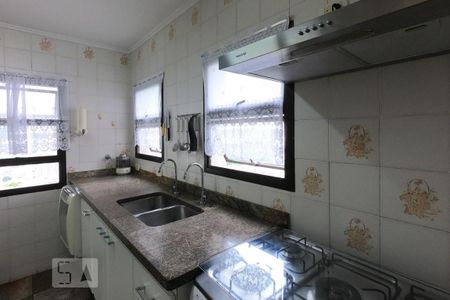 Apartamento à venda com 170m², 4 quartos e 3 vagasCozinha