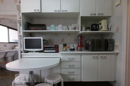 Apartamento à venda com 170m², 4 quartos e 3 vagasCozinha