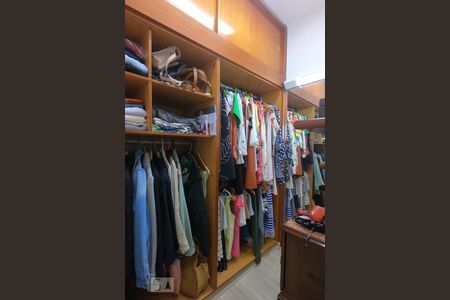 Apartamento à venda com 170m², 4 quartos e 3 vagasSuíte