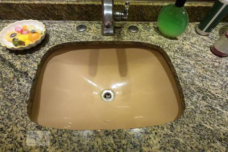 Apartamento à venda com 170m², 4 quartos e 3 vagasLavabo