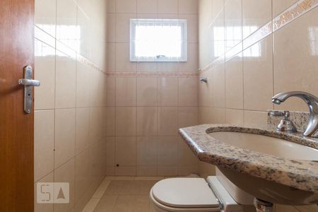 Casa à venda com 150m², 3 quartos e 4 vagasBanheiro