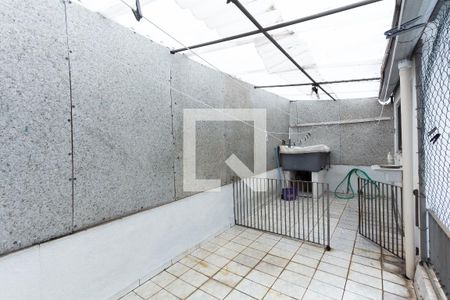 Casa à venda com 150m², 3 quartos e 3 vagas Casa à venda com 150m², 3 quartos e 3 vagasvaranda da suíte