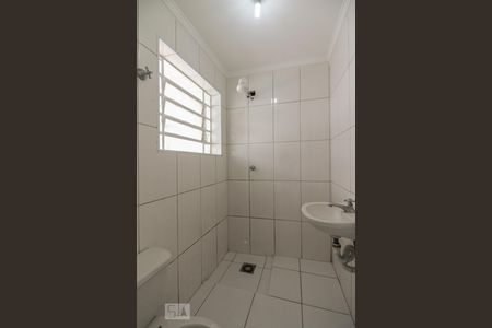 Banheiro de apartamento para alugar com 1 quarto, 45m² em Mooca, São Paulo