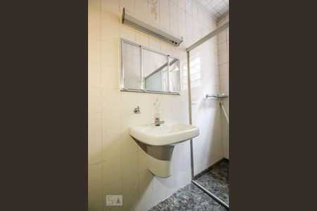 Casa para alugar com 55m², 1 quarto e sem vagaBanheiro