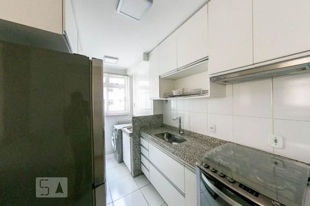 Apartamento para alugar com 100m², 3 quartos e 2 vagasCozinha e Área de Serviço