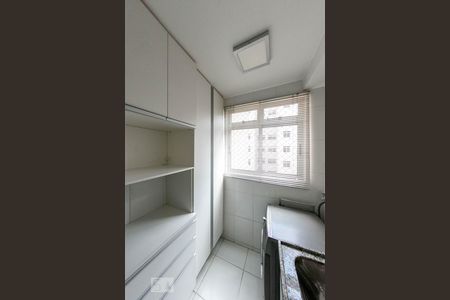 Apartamento para alugar com 100m², 3 quartos e 2 vagasCozinha e Área de Serviço
