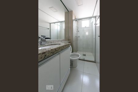 Apartamento para alugar com 100m², 3 quartos e 2 vagasBanheiro da Suíte