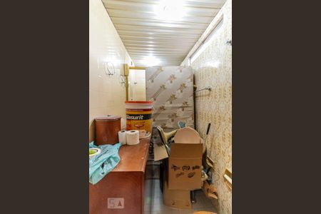 Apartamento à venda com 64m², 2 quartos e sem vaga Apartamento à venda com 64m², 2 quartos e sem vagaBanheiro Social