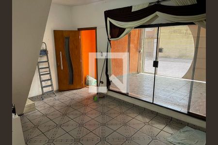 Casa à venda com 2 quartos, 113m² em Vila Ponte Rasa, São Paulo