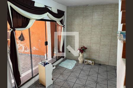 Casa à venda com 2 quartos, 113m² em Vila Ponte Rasa, São Paulo